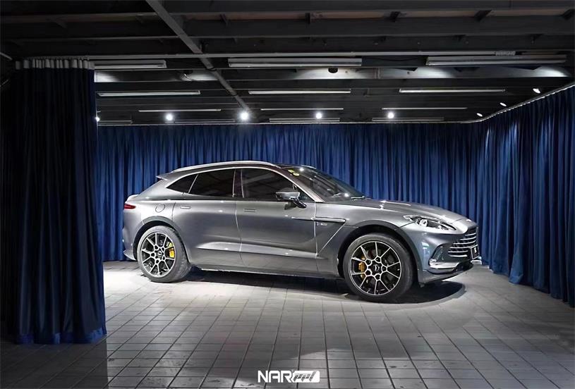 汽車貼膜：為什么貼膜后會有鼓包的現(xiàn)象？