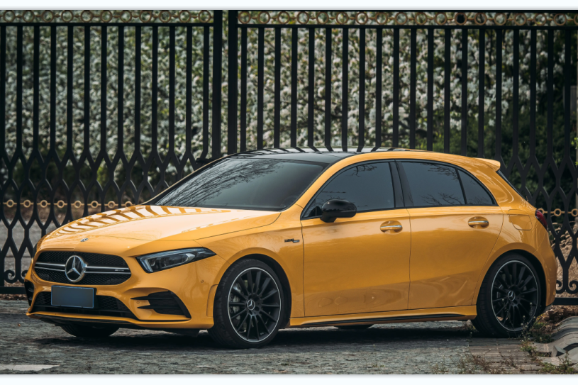 奔馳A35貼納爾隱形車衣，性能小鋼炮也要納爾好好保護